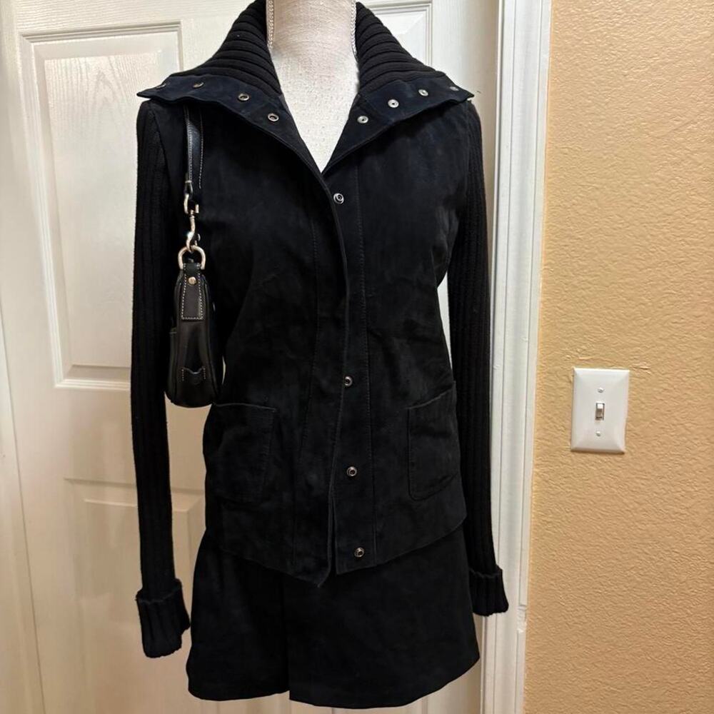 Kim Rogers black suede jacket with ribbed back and arms. Size small